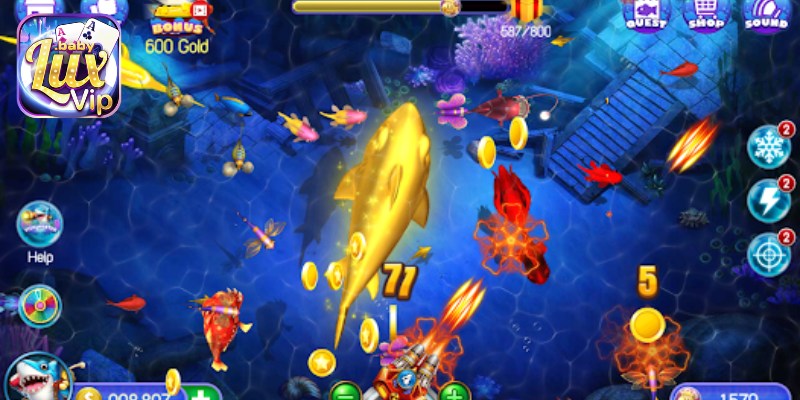 Người chơi trải nghiệm game bắn cá ăn xu trên thiết bị di động